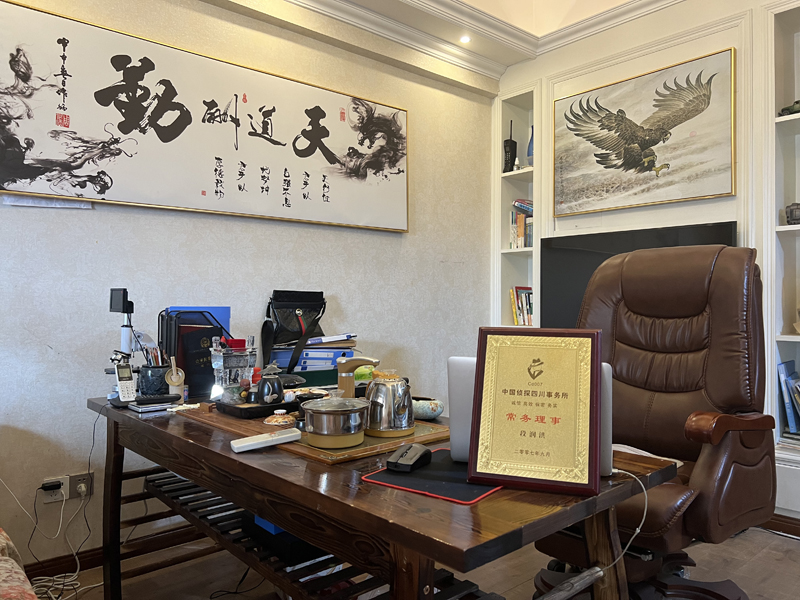 高坪区取证公司介绍老婆有外遇应该怎么取证